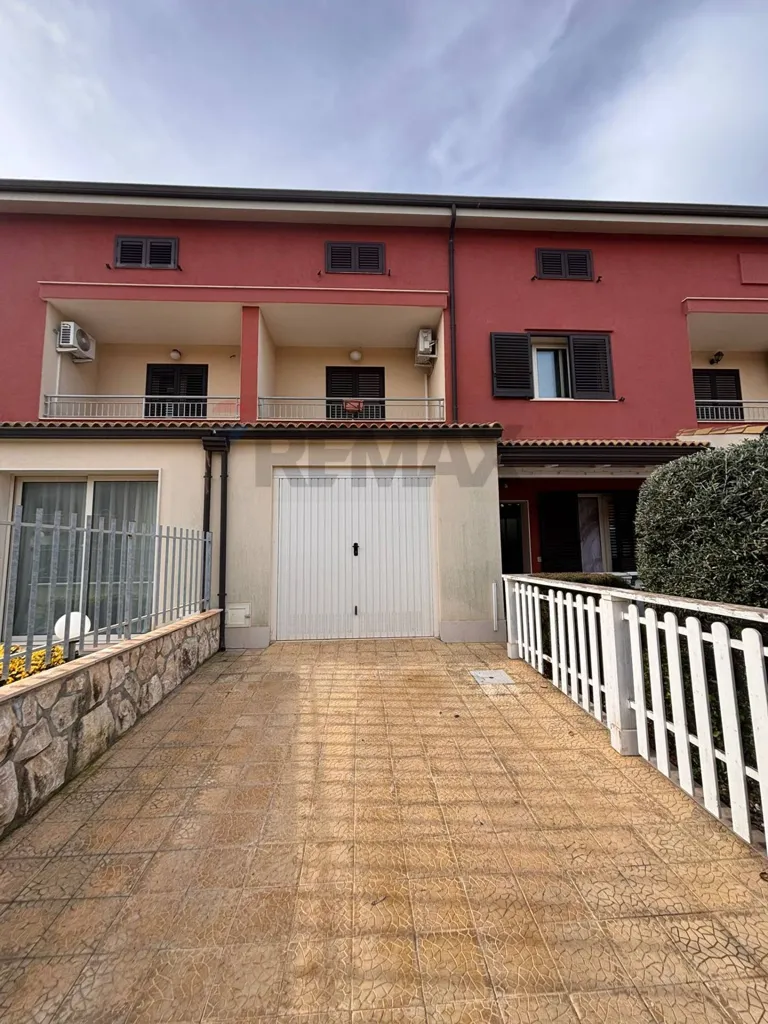 Maison 7 pièces à IT