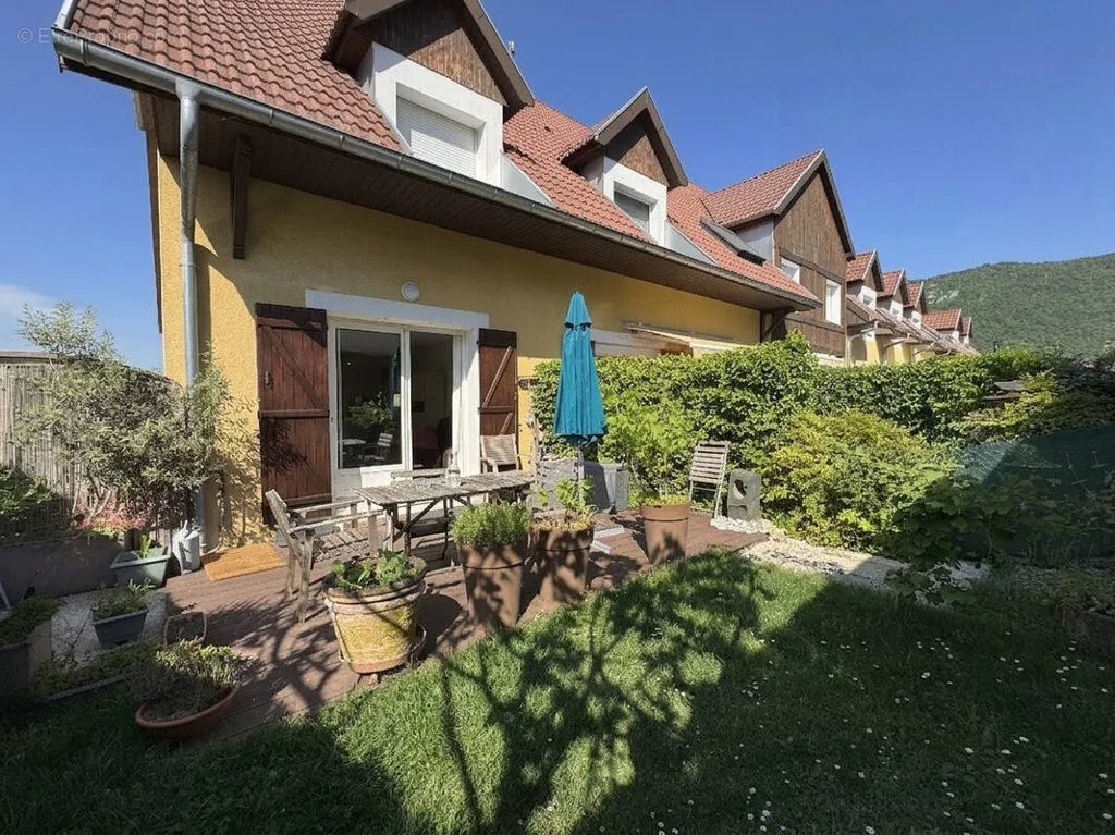 Aed - Duplex with Garden in Annecy-Vieugy