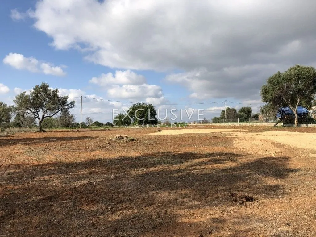Jardin - Building Land with Pool Project in Almancil