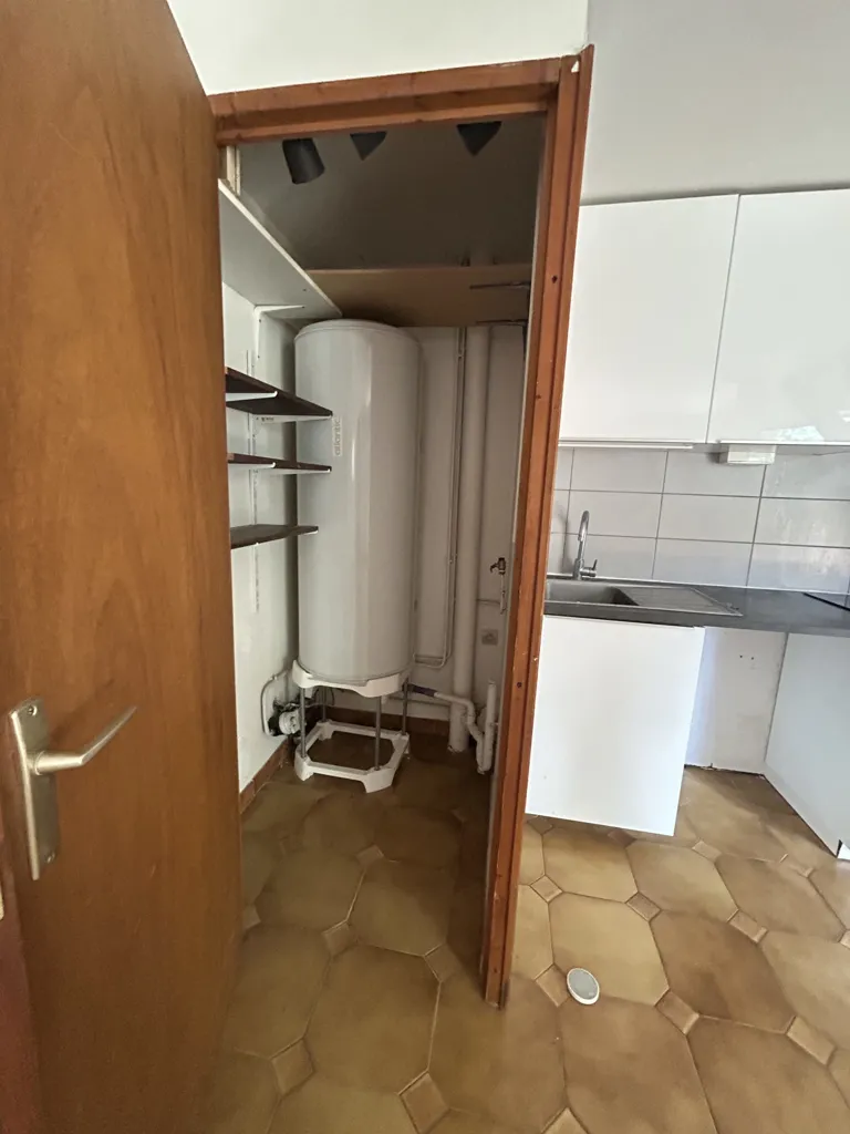 Cuisine - Appartement F2 avec Jardin à Prades-le-Lez