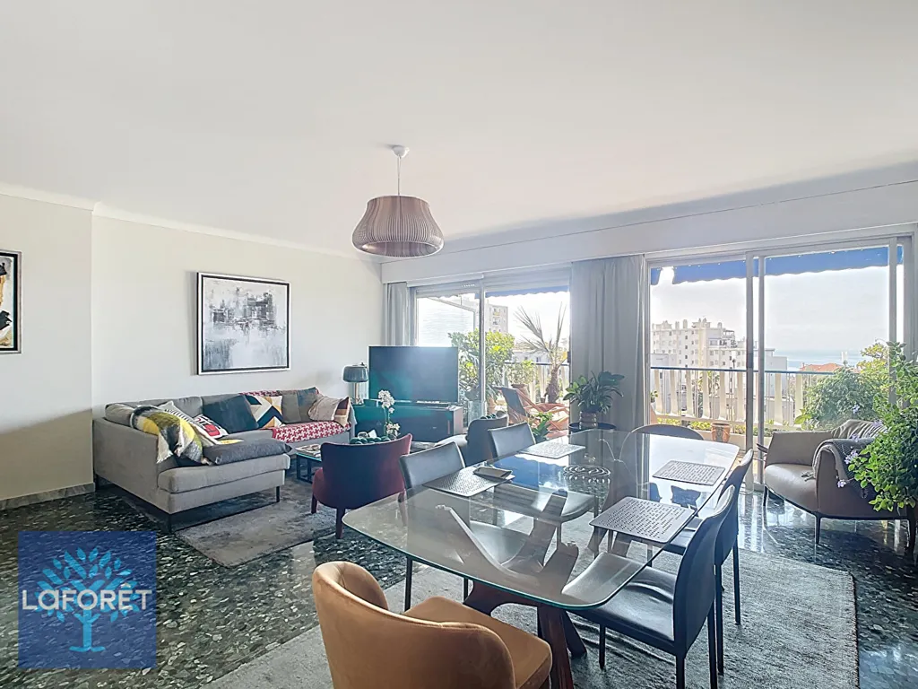 Elutuba - Renovated 2-Bed Apartment with Sea View in Cannes
