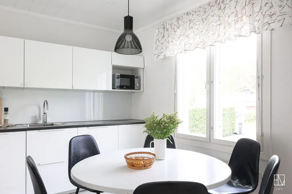 Cuisine - Converted Loft with Sauna in Lempäälä
