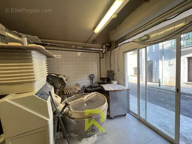 Pesuköök - Bakery with Modernised Space in Florensac
