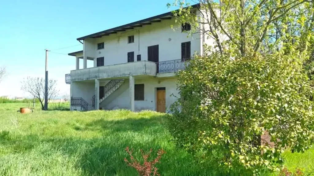 Exterior - Rustic House with Garden in Cannara