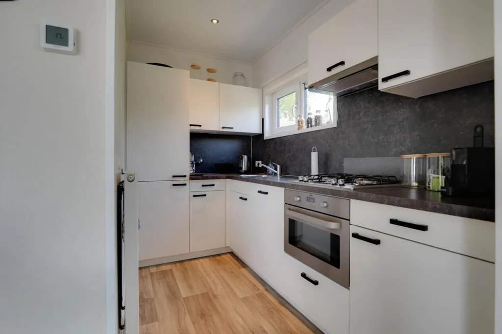 Cuisine - Bungalow with Garden in Ouddorp