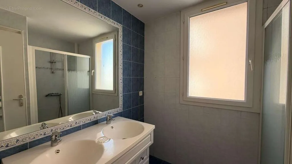 Vannitoad - Bright T3 Apartment with Balcony in Rodez