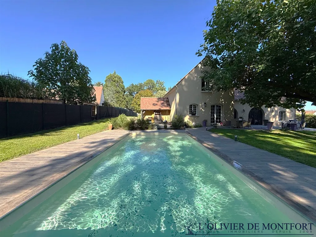Piscina - Architect's House with Pool in Montfort L'Amaury