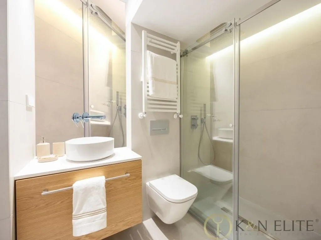 Baños - Piso de lujo con terraza en Barrio de Salamanca, Madrid