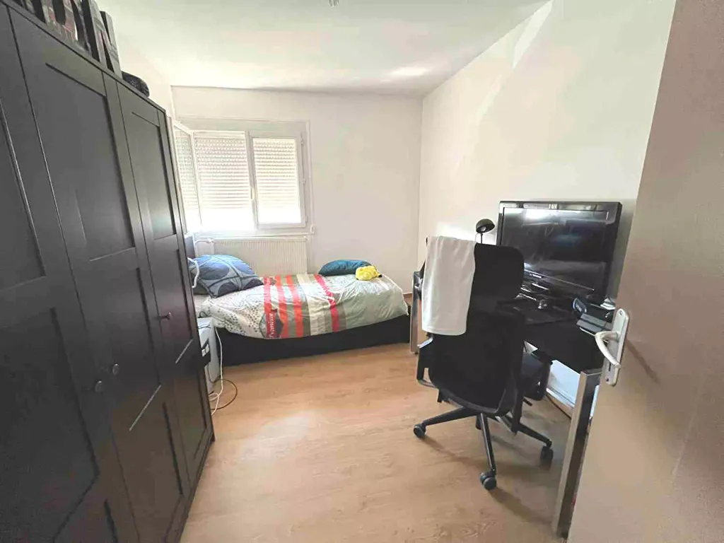 Chambres - Appartement 5 Pièces avec Vue Panoramique à Apt
