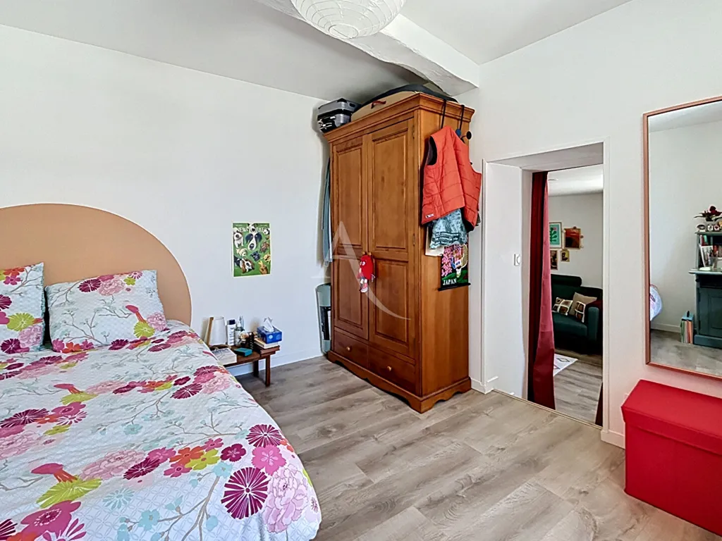Magamistoad - 2-Bedroom Apartment with Terrace in Laval Centre