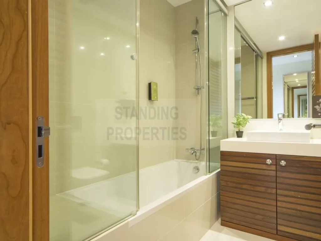 Salles de bain - Luxury Duplex with Golf Views in Alcantarilha