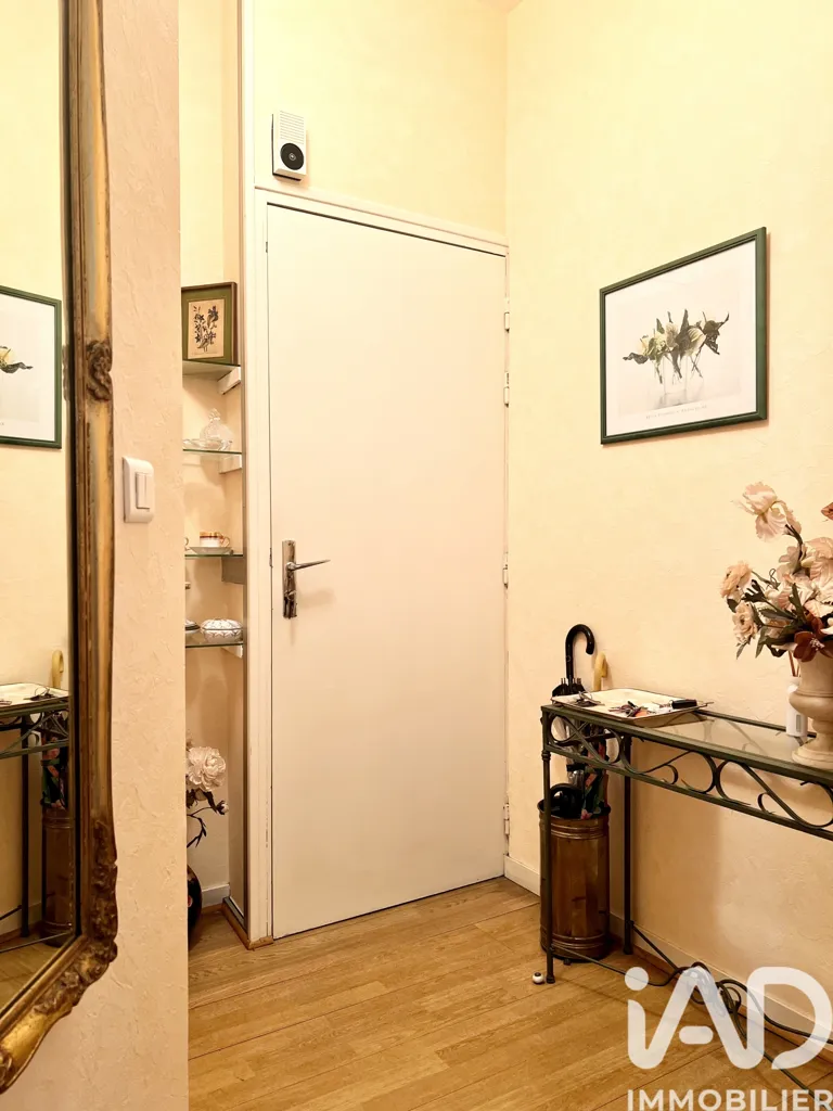 Esik - Flat with Lift in Limoges Centre