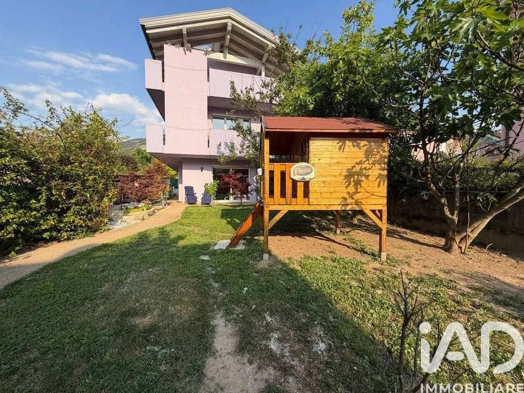 Giardino - Luxury House with Garden in Rovereto