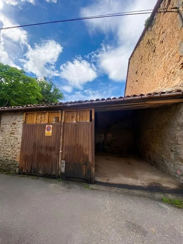 Giardino - Traditional House with Barn and Loft in Alceda