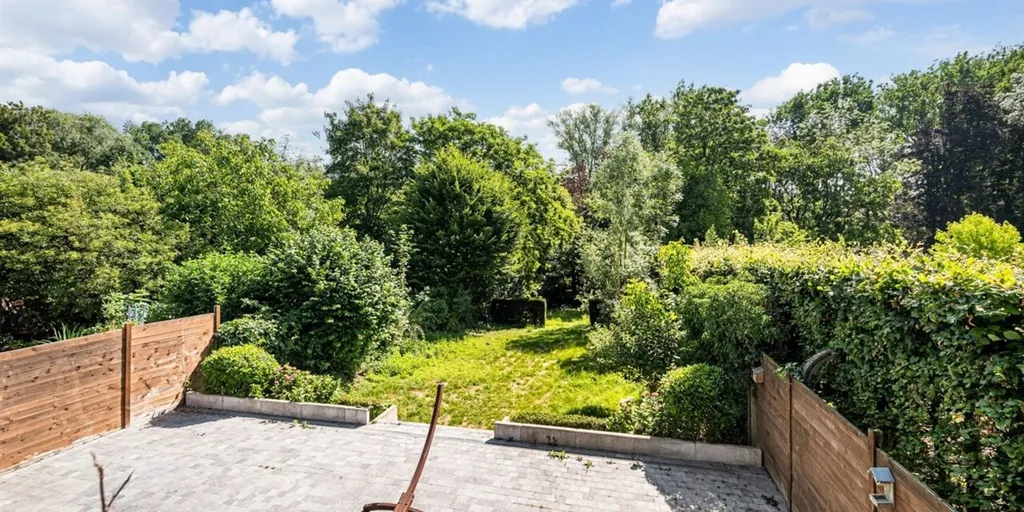 Giardino - Half-Open House with Garden in Quiet Area