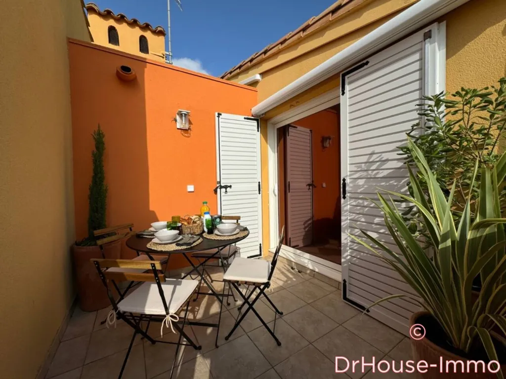 Terrasse - Appartement Rénové avec Terrasse à Agde