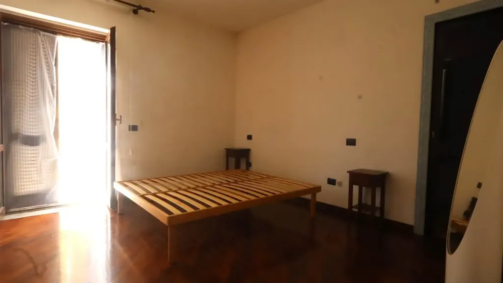 Chambres - Spacious Rental Apartment with Balcony in Santa Maria Capua Vetere
