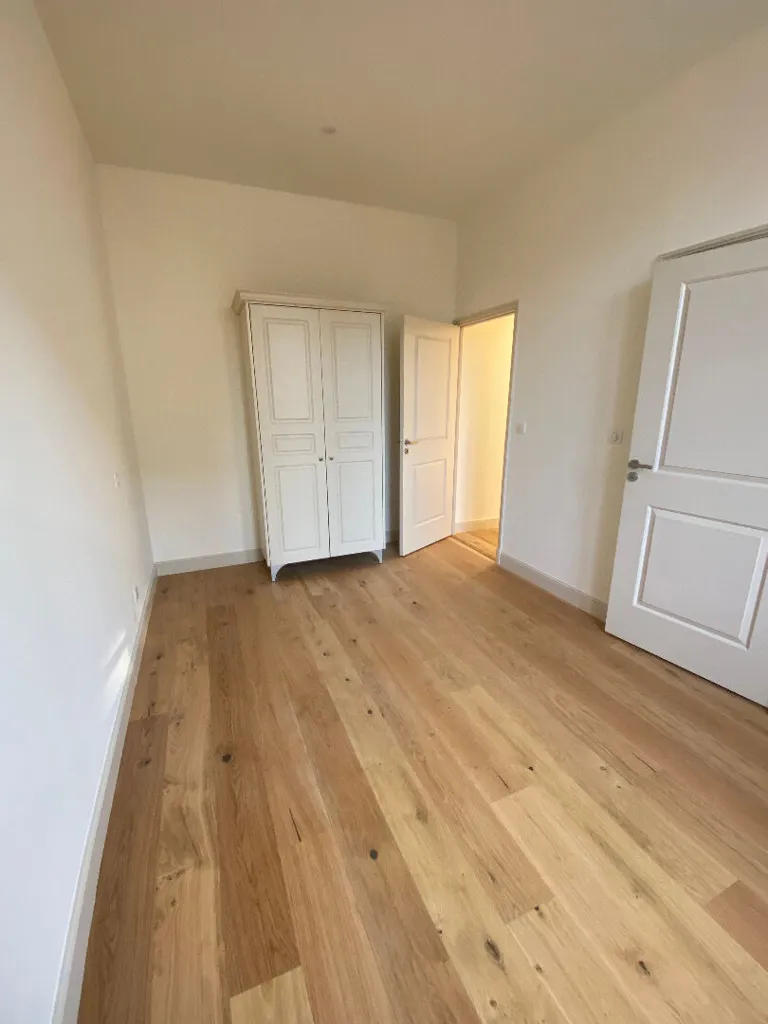 Chambres - Appartement Neuf avec Terrasse à Orléans