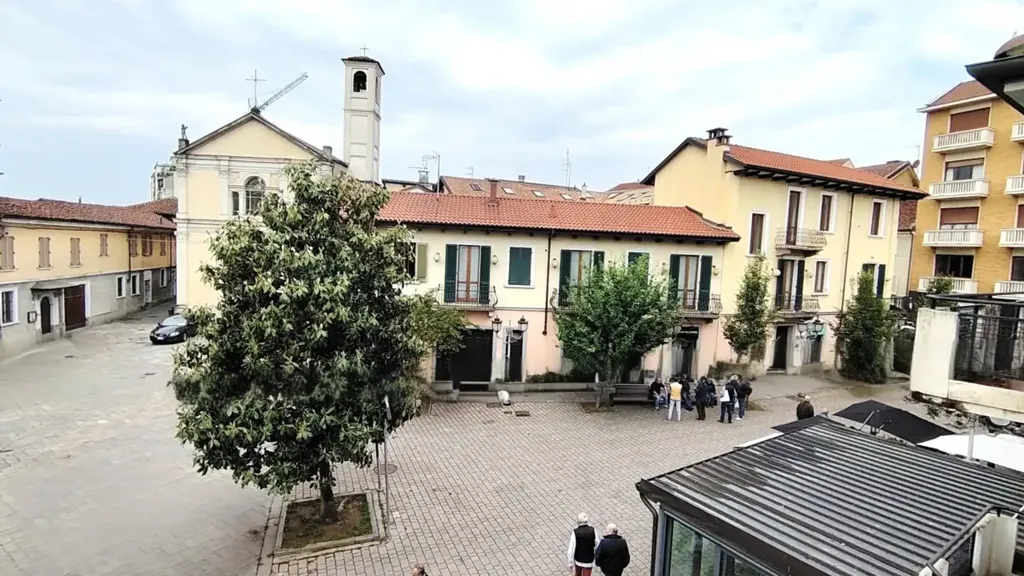 Jardin - Rented Flat with Balcony in Settimo Torinese
