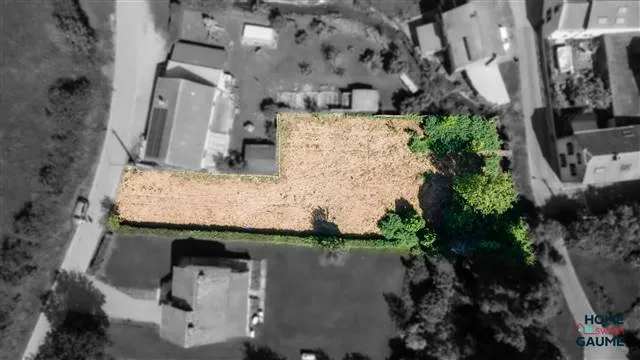 Vue aérienne - Terrain à Bâtir avec Ruisseau à Saint-Rémy
