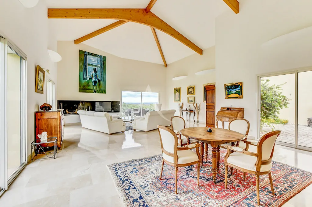 Salle à manger - Villa avec Piscine et Vue Pyrénées près de Toulouse