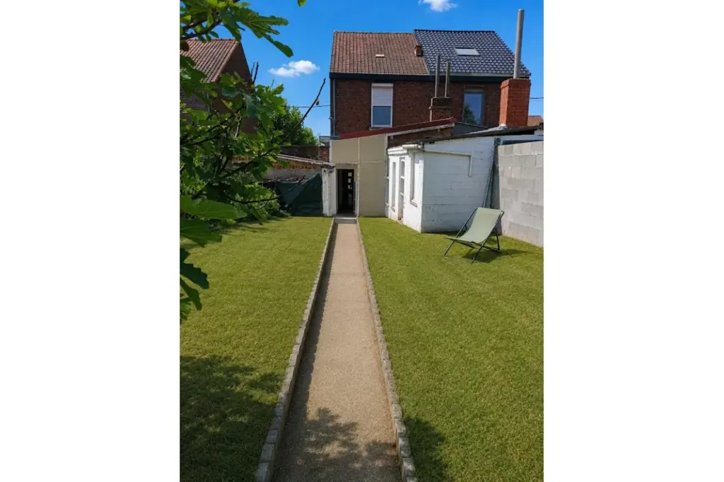 Jardin - Maison avec Cour et Jardin à Bray