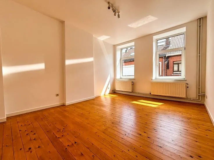 Pièces - Appartement Rénové 3 Chambres au Centre de Perwez