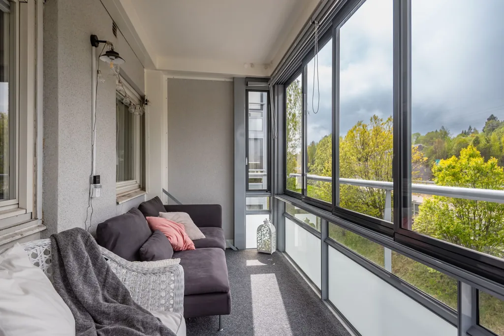 Balcon - Apartment with Balcony in Central Timrå