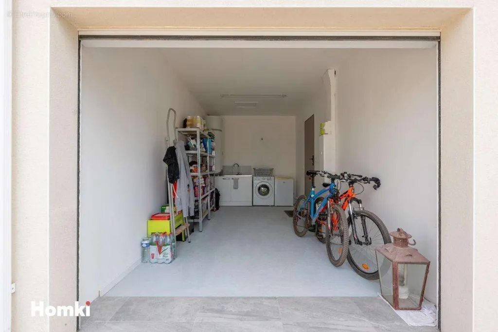 Pesuköök - Contemporary Villa with Pool in Marseillan