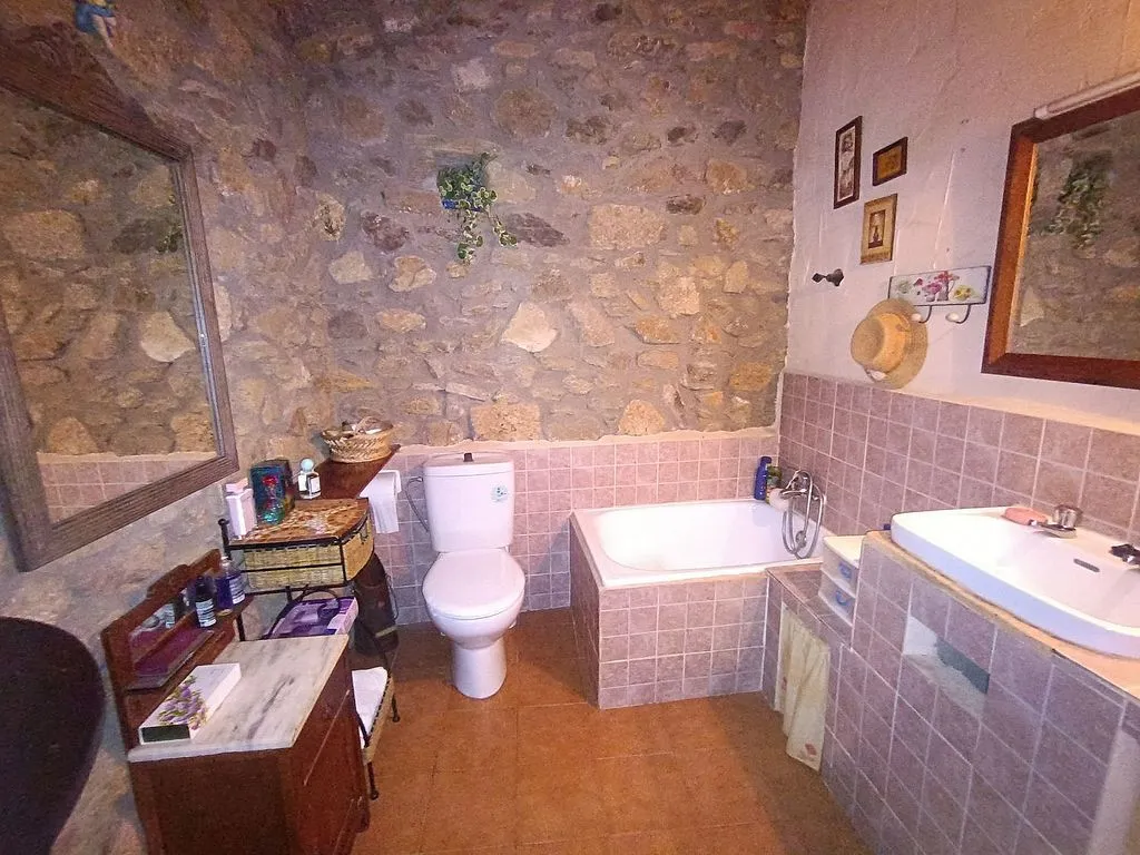 Baños - Historic Chalet with Piscina in Sierra De Gata