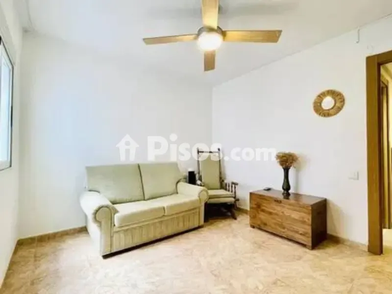 Soggiorno - Modern Flat with Balcony in Alicante Centre