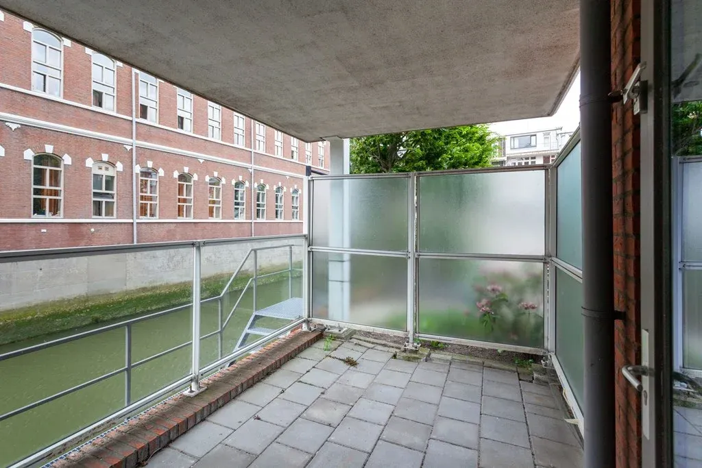 Balcon - Apartment with Parking in Rotterdam Kralingen