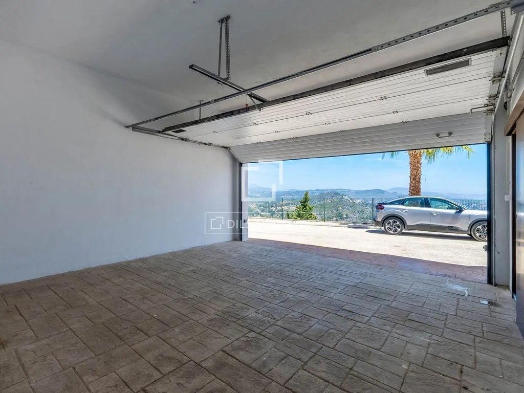 Garaaž - Contemporary Villa with Pool in Calpe