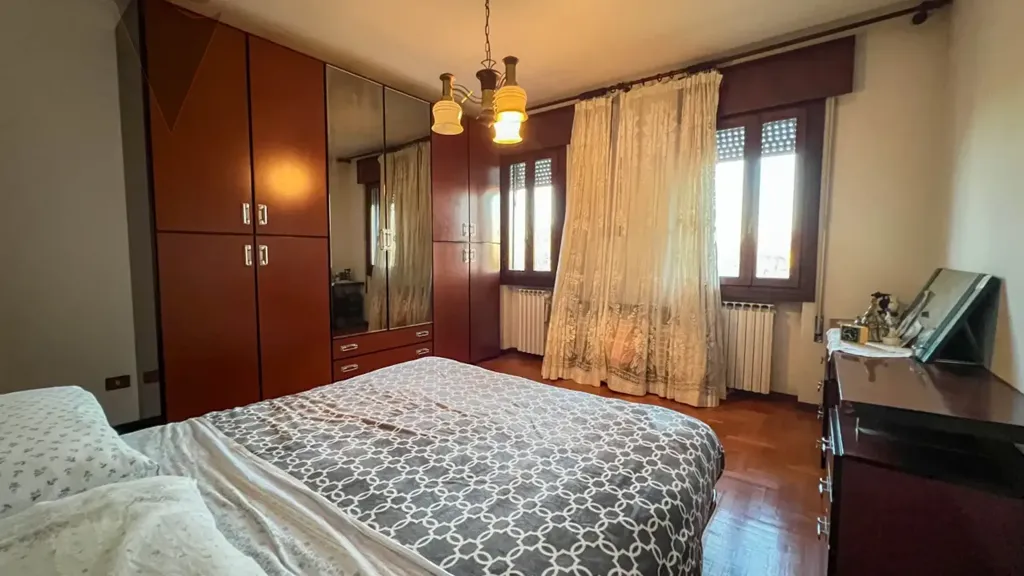 Camere da letto - Independent House with Workshop in Cona
