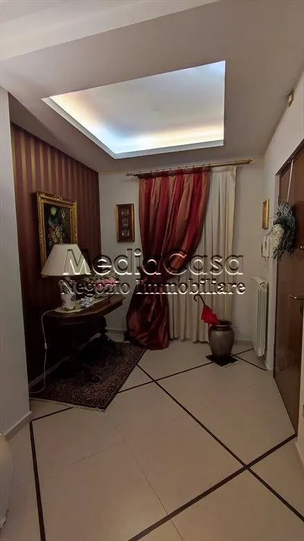 Séjour - Elegant Villa with Private Garden in Teverola