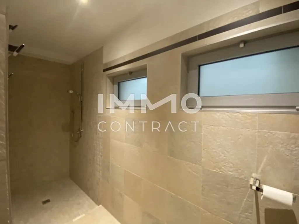 Vannitoad - Terraced Apartment with Balcony in Vienna