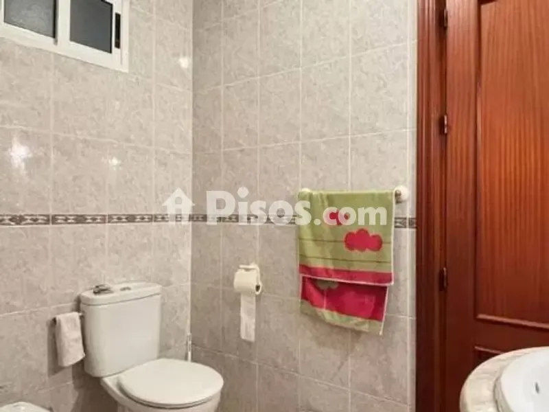 Salles de bain - Semi-detached House with Terrace in Loja