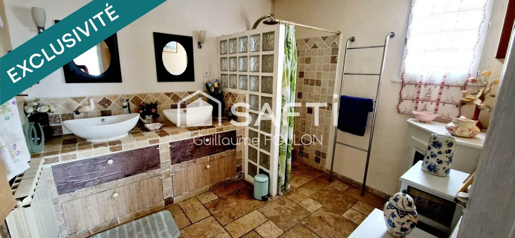 Salles de bain - Maison Ancienne avec Jardin à Saignon
