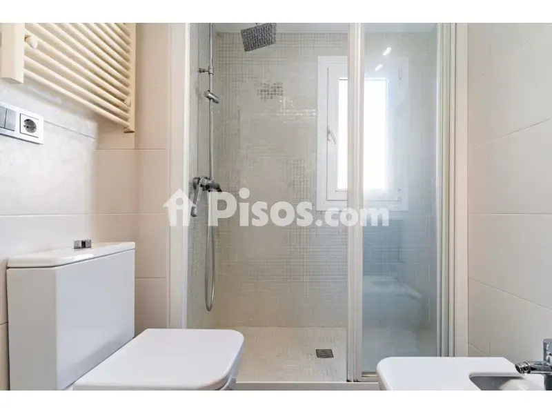 Salles de bain - Modern Apartment with Balcony in Almería