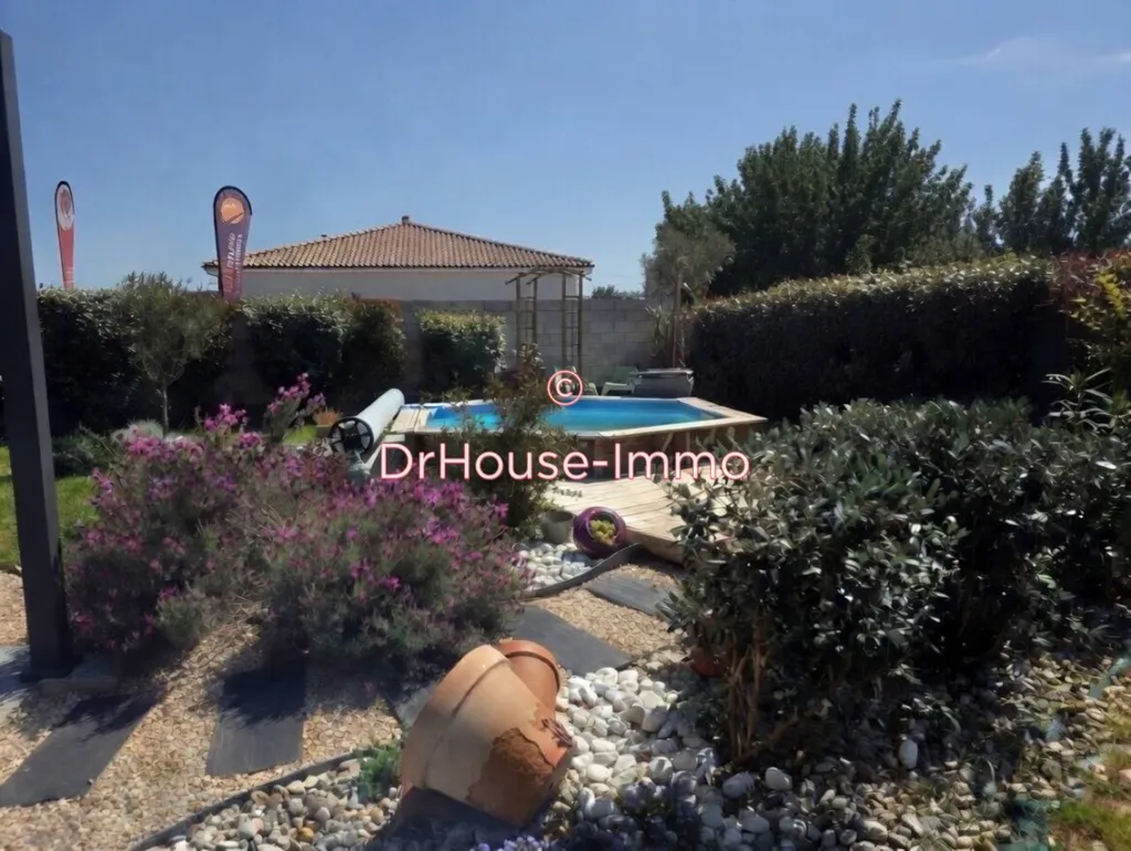 Bassein - Contemporary House with Pool in Gaillac