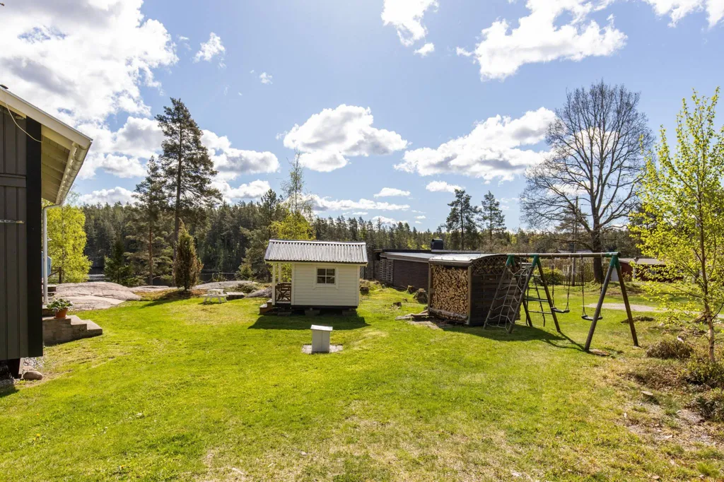 4-toaline maja asukohas Askersunds kommun