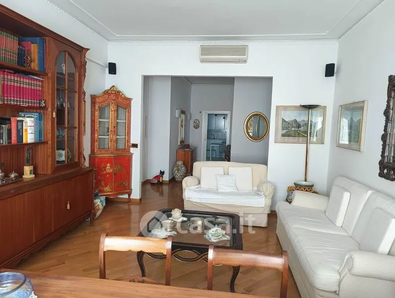 Elutuba - Apartment with Balcony in Novoli, Florence