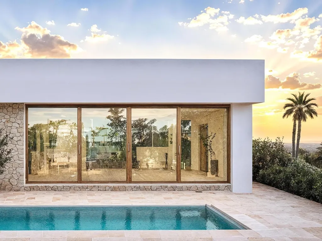 Piscine - Modern Villa with Private Pool in Orihuela Costa