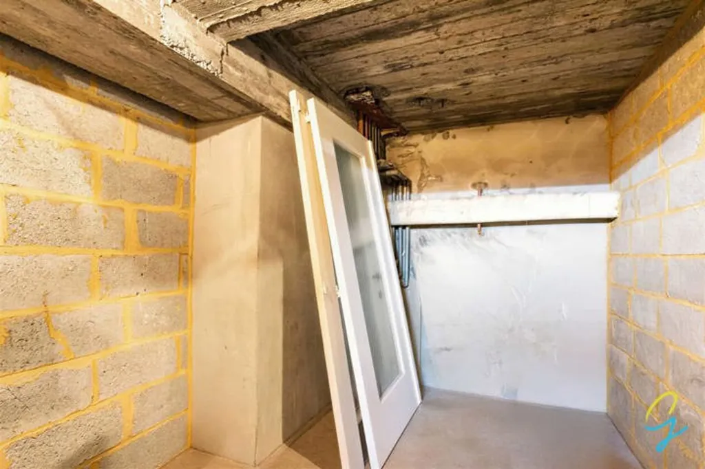 Pièces - Appartement Rénové avec Garage à Oudenaarde