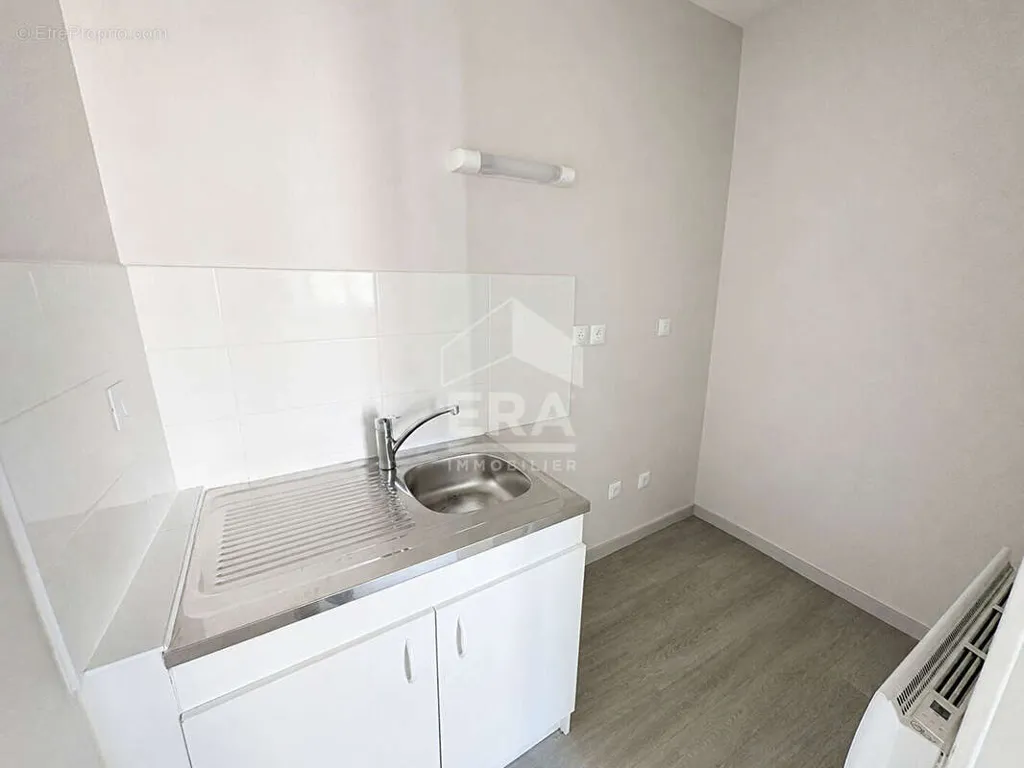 Köök - Refurbished Flat with Courtyard in Tours