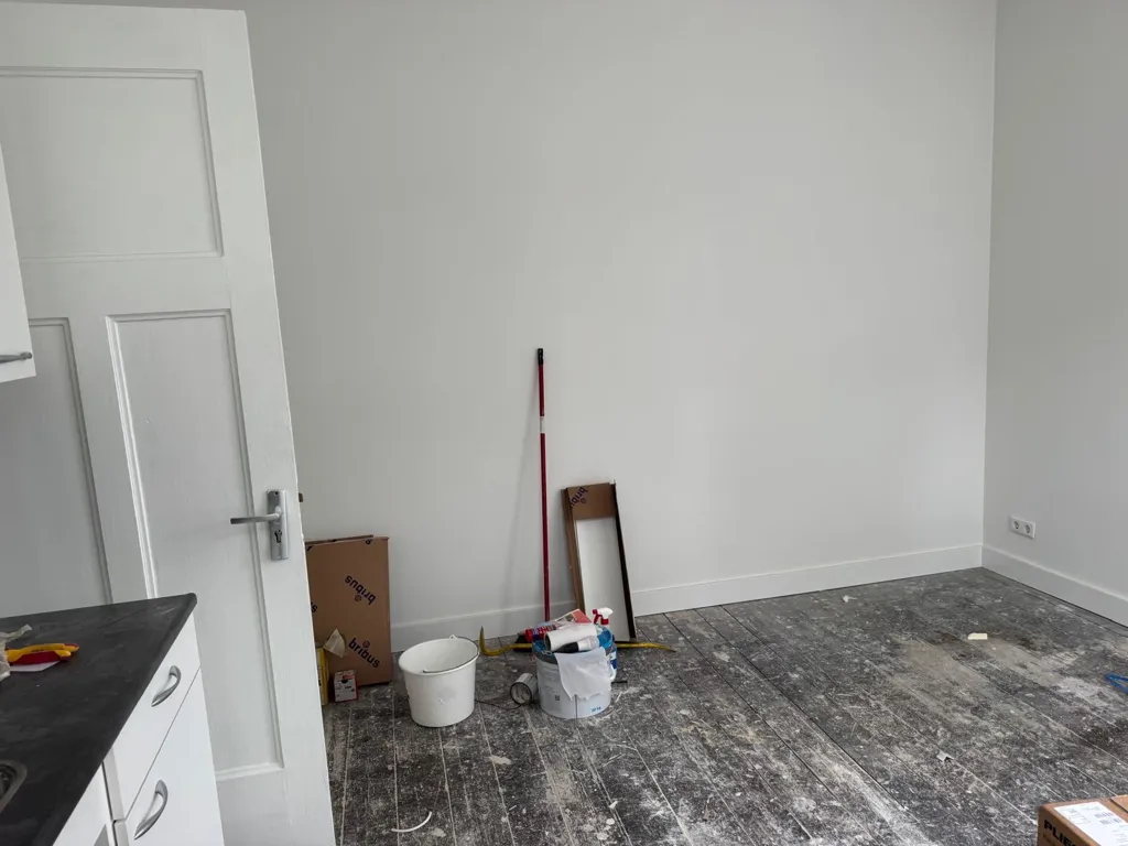 Pièces - Renovated Rooms with Kitchen in Central Location