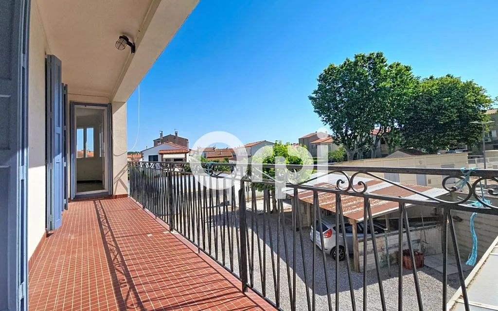Balcon - Appartement T5 avec Parkings Privatifs à Canohès