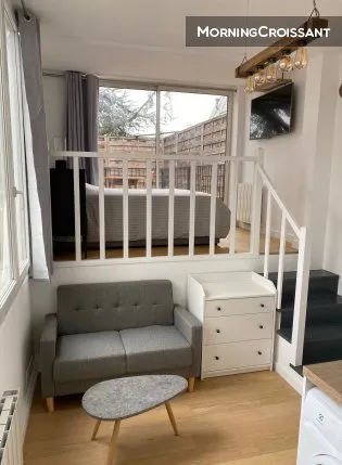 Magamistoad - Refurbished Studio with Terrace near La Défense