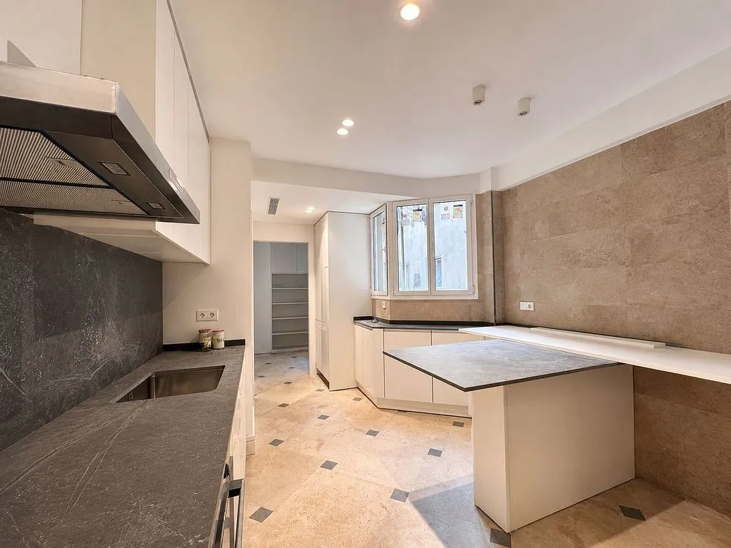 Kitchen - Apartment with Terrace in Chamartín