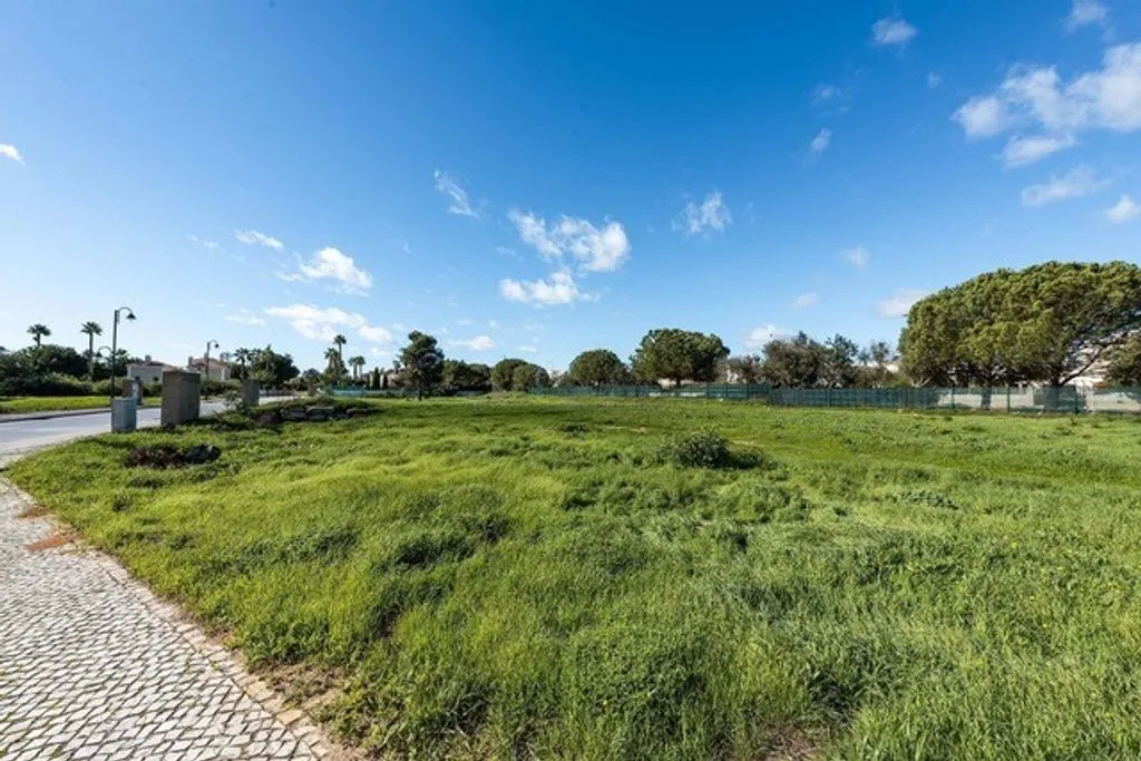 Aed - Development Land with Beach Proximity in Lagos